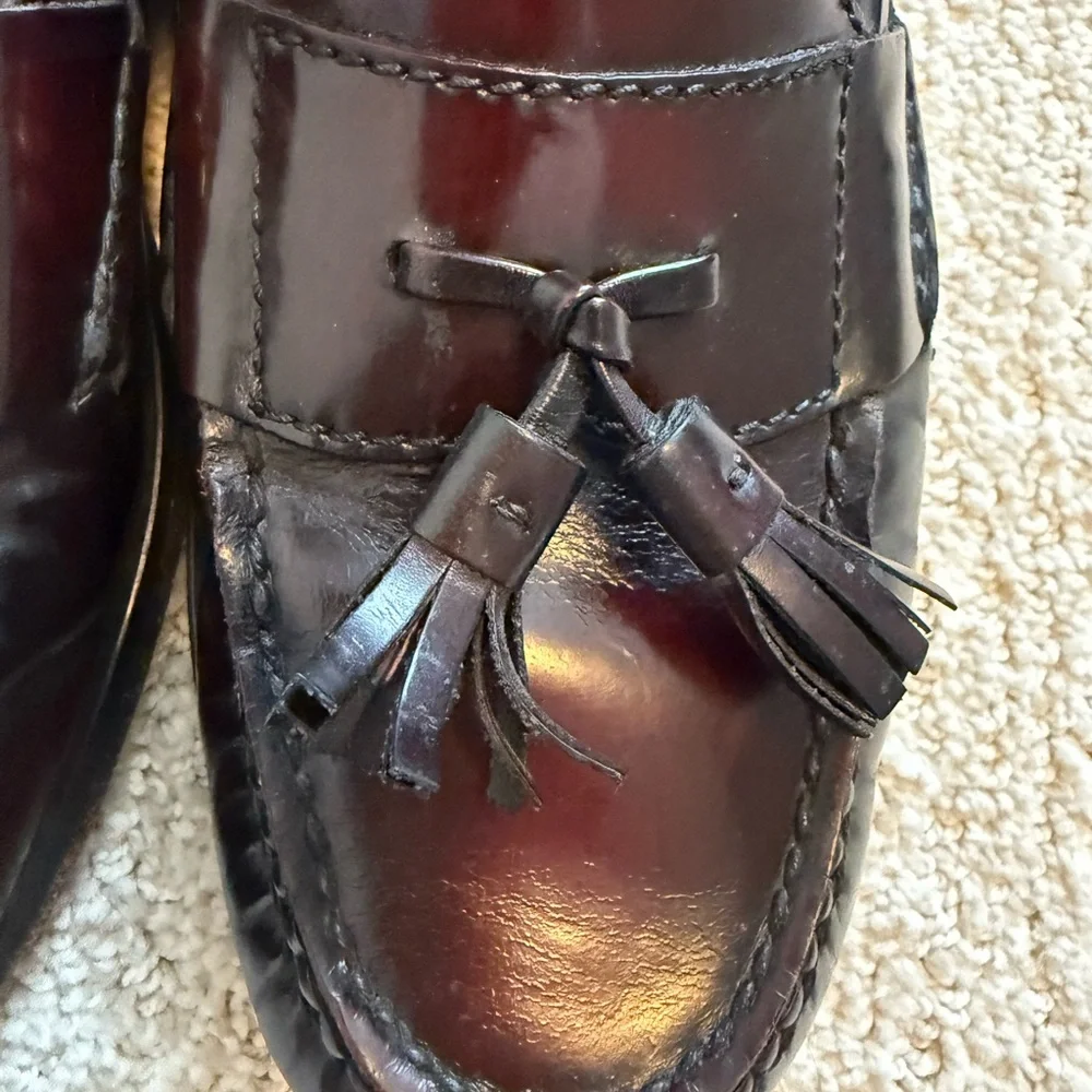Cole‎ Haan Burgundy Tassel Loafer Size 7.5 D Well-Loved & Ready for Years More